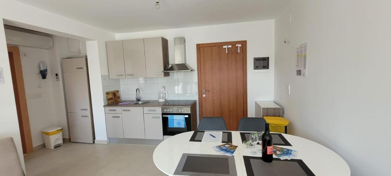 Apartments San Lovište Εξωτερικό φωτογραφία